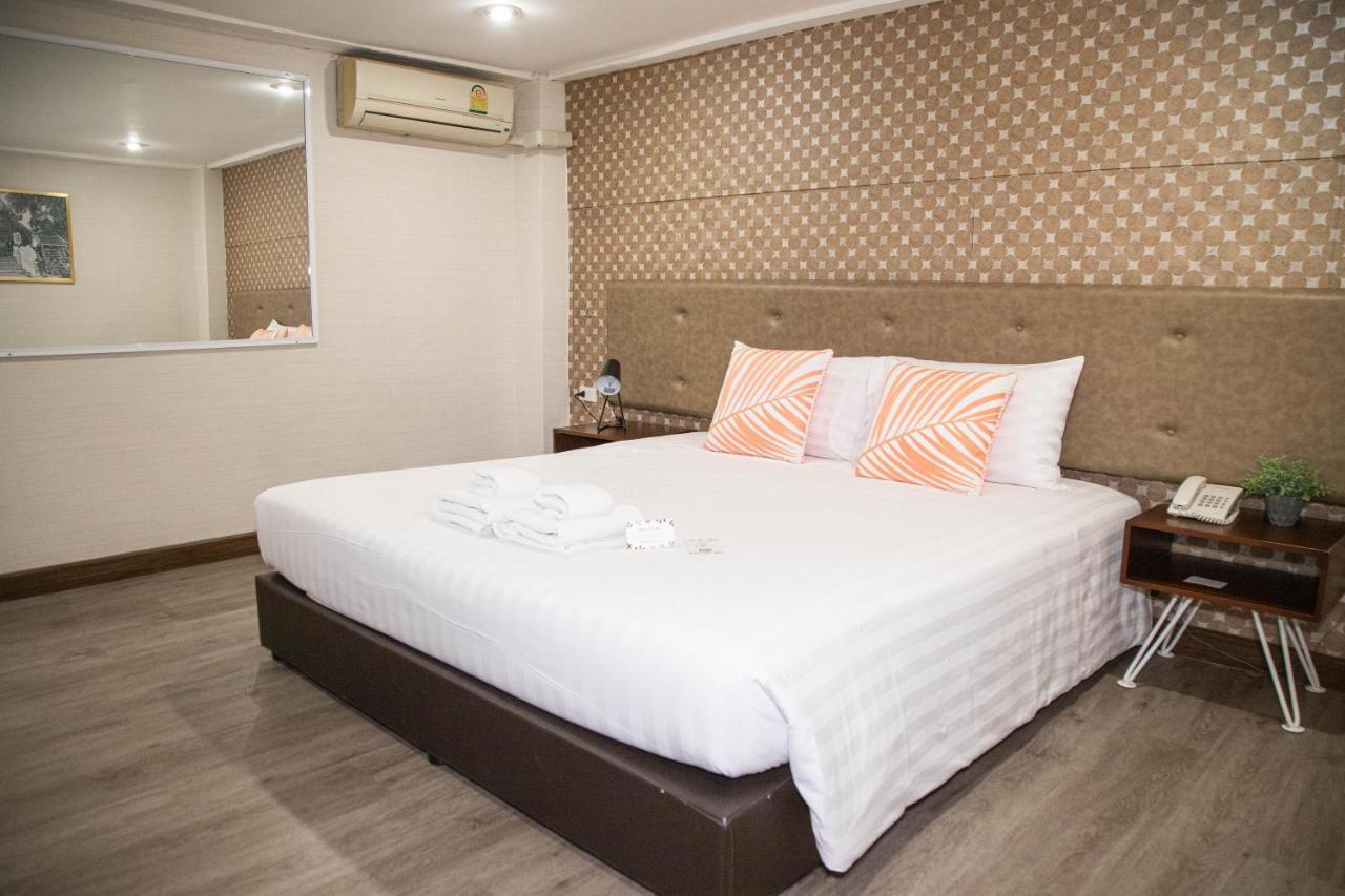 Parasol Inn Chiang Mai Old City Hotel Eksteriør bilde