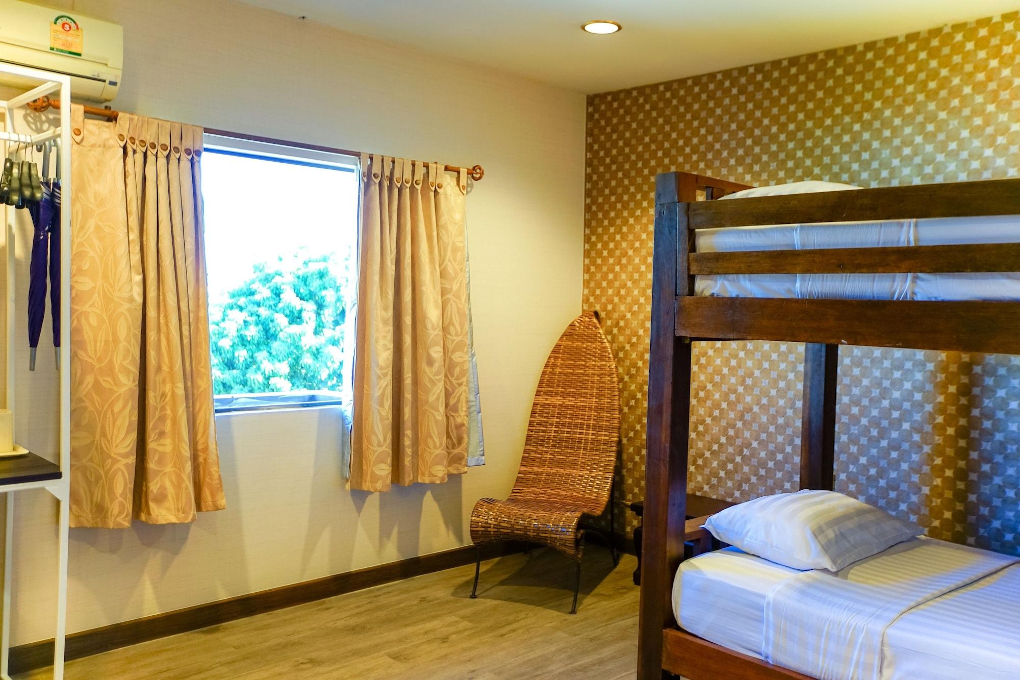 Parasol Inn Chiang Mai Old City Hotel Eksteriør bilde