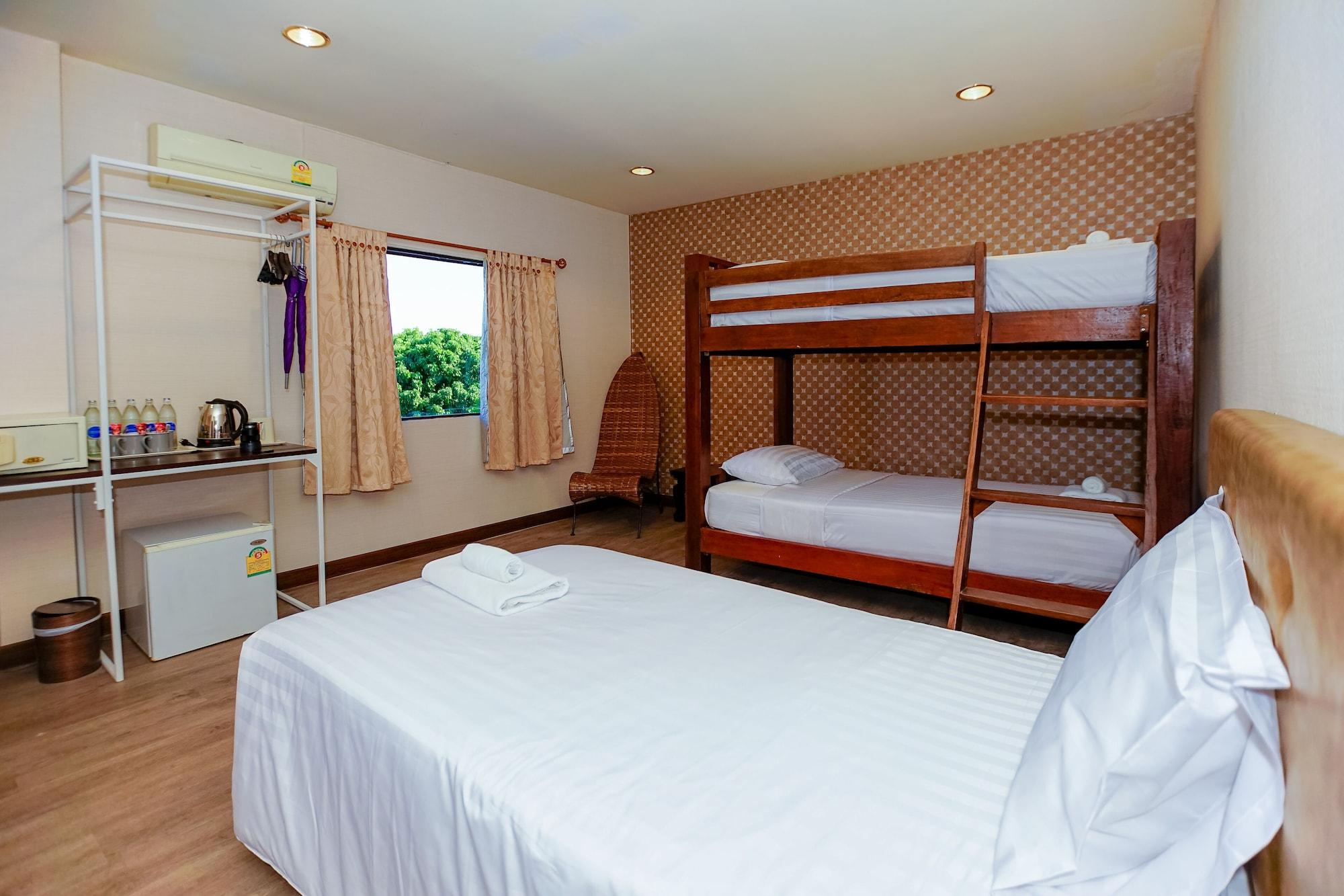 Parasol Inn Chiang Mai Old City Hotel Eksteriør bilde