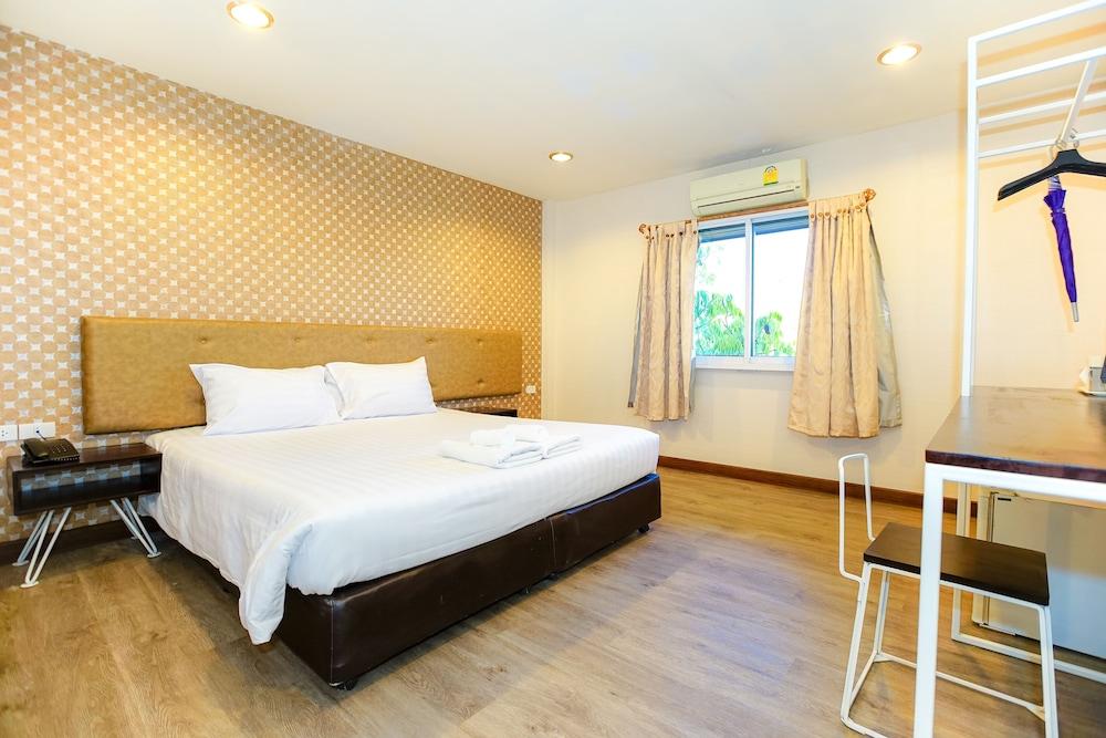 Parasol Inn Chiang Mai Old City Hotel Eksteriør bilde